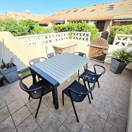 Grande Bleue - Mezzanine - Port Mae-8483 فيلة *