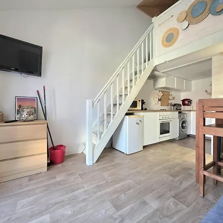 Grande Bleue - Mezzanine - Port Mae-8483
